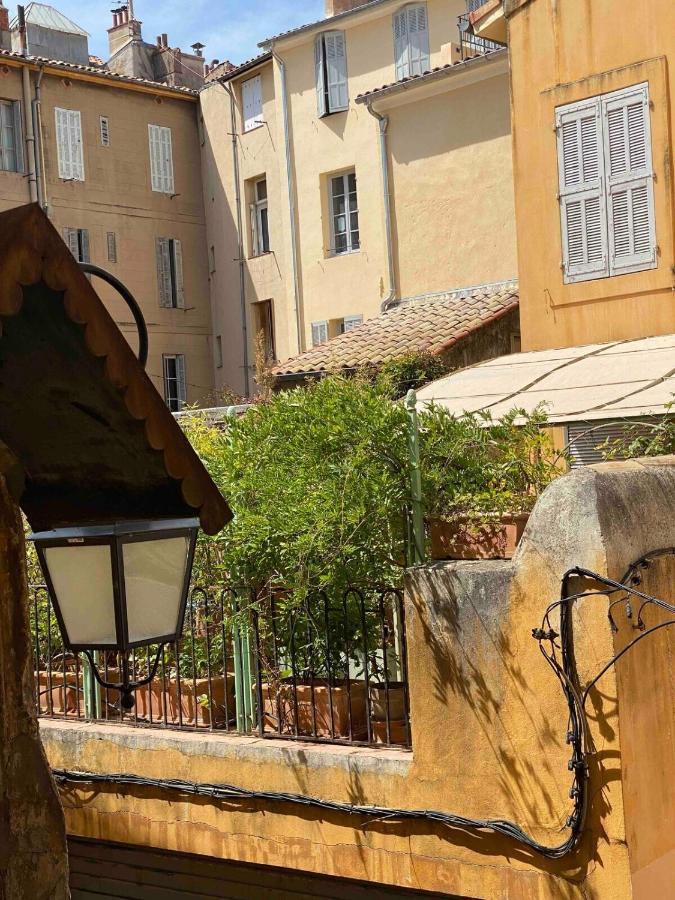 L'Escapade Aixoise Hyper Centre Historique Studios Free Netfilx Wifi Romantics Apartments Historic Center Aix-en-Provence Szoba fotó