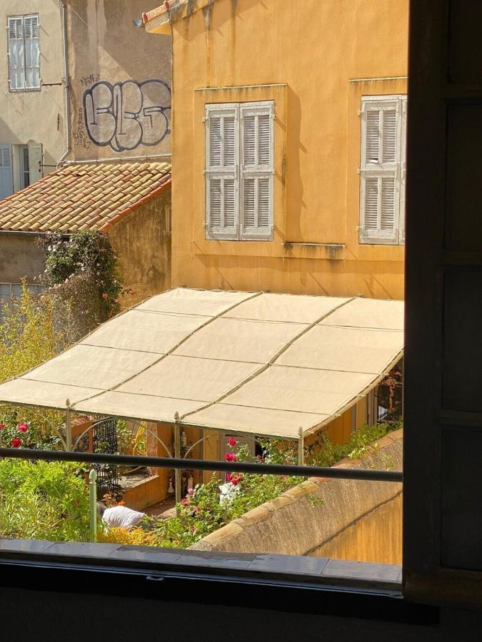 L'Escapade Aixoise Hyper Centre Historique Studios Free Netfilx Wifi Romantics Apartments Historic Center Aix-en-Provence Szoba fotó